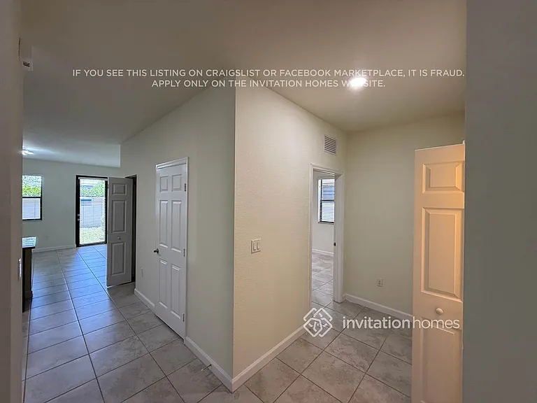 10550 W 35th Way — Photo 3