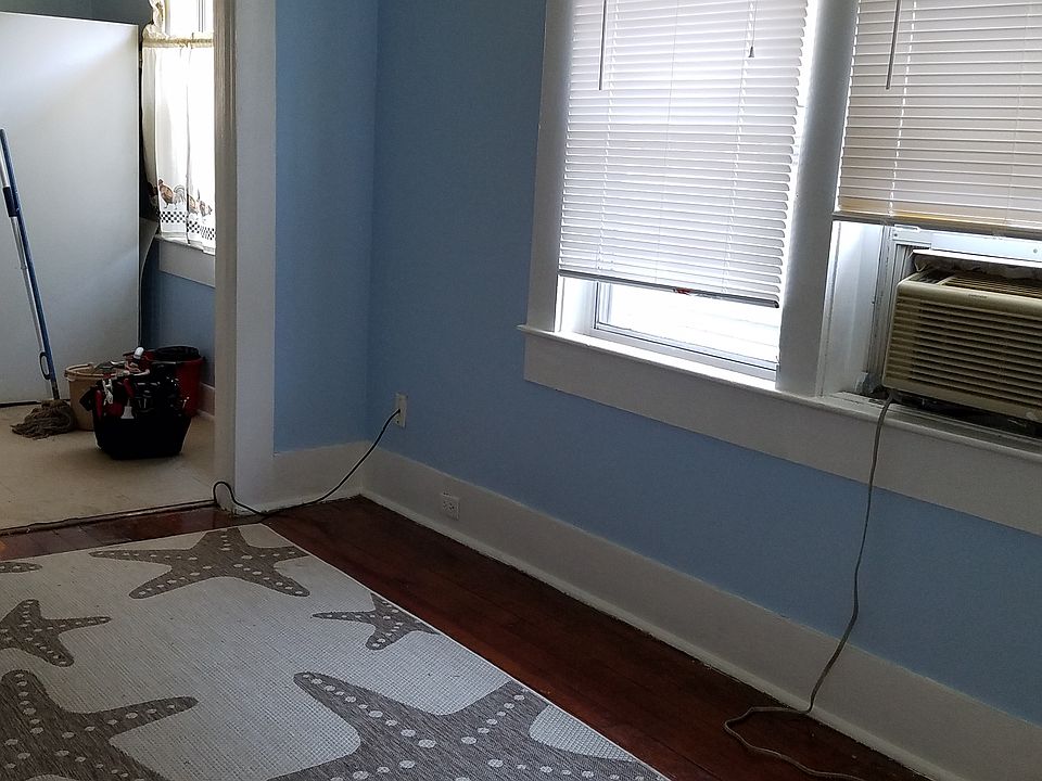 1st image of 2472 Wisteria St
