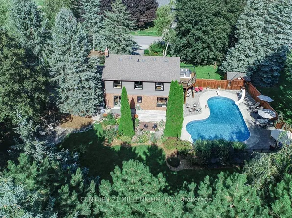 1666 Spruce Dr, Caledon, ON L7K 1B2