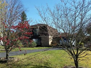 2 Jonathan Ct, Shamokin Dam, PA 17876