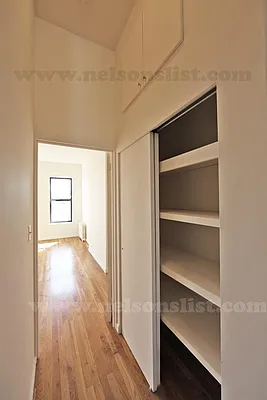 Rented by R New York | media 17
