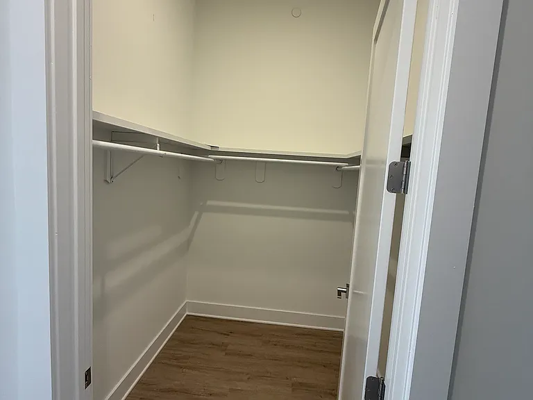 658 Grand St #201 — Photo 31