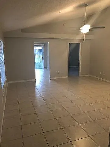 1063 Royal Oaks Dr — Photo 8