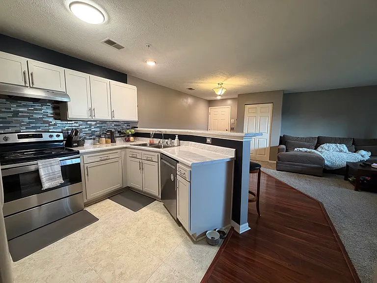 8350 Jasonville Ct SE #38 — Photo 6