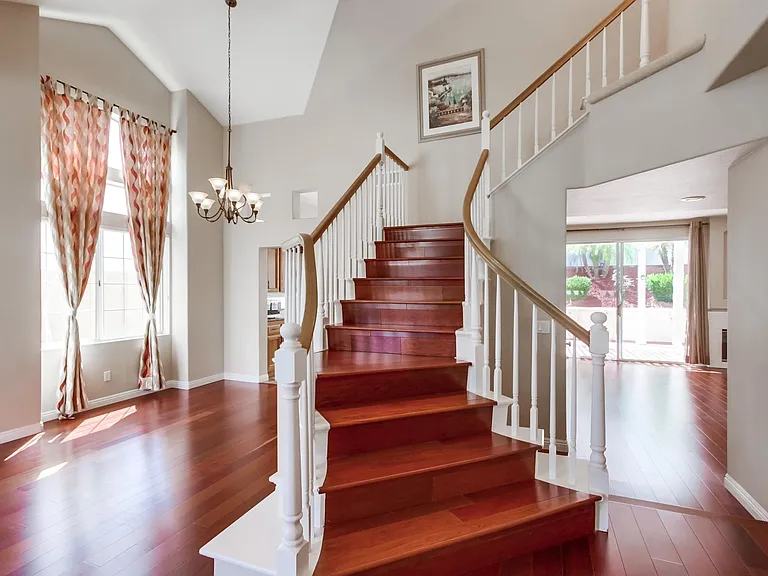 13945 Lewiston St — Photo 16