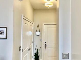 77 Van Dam St #201, Saratoga Springs, NY 12866