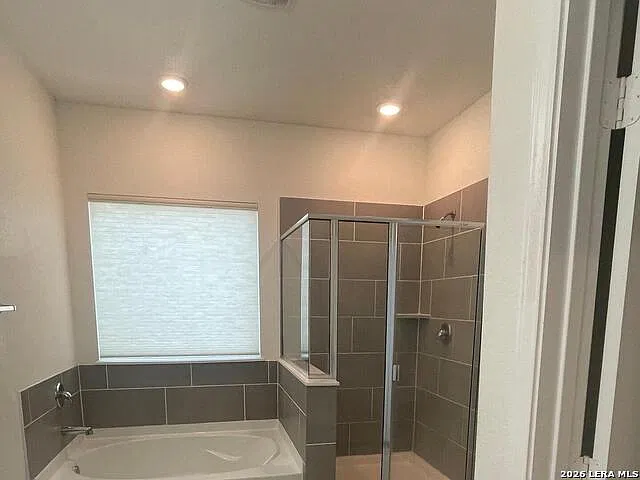 3 bed, 2.0 bath, 1604 sqft, $1,600 — Photo 4
