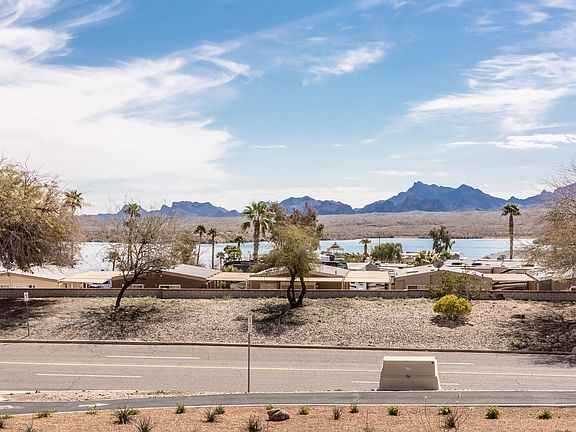 2nd image of 700 Malibu Dr