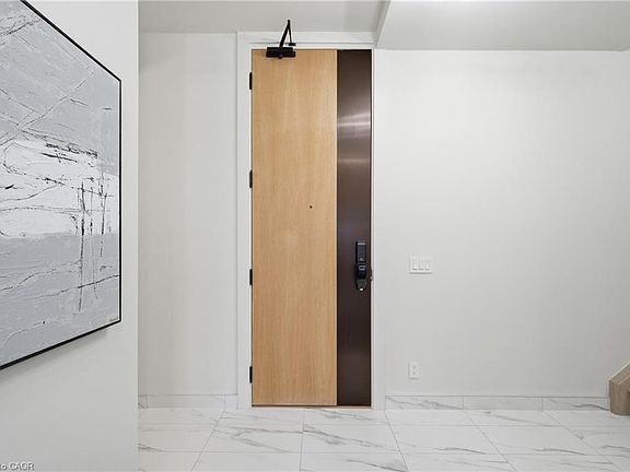 4th image of 123 Maurice Dr #409