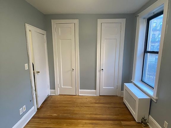 4th image of 30-86 35th St #2