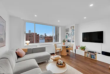 250 South End Avenue