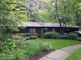 8802 Aunt Lilly Ln, Annandale, VA 22003