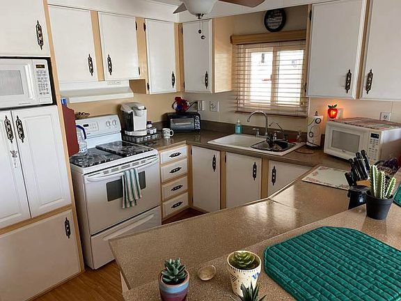 2nd image of 305 S Val Vista Dr Lot 280