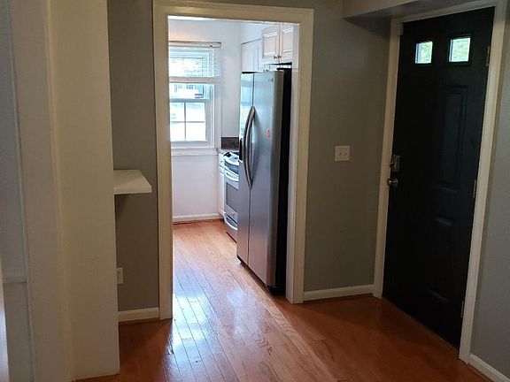 2nd image of 3675 Willowlea Ct #3675