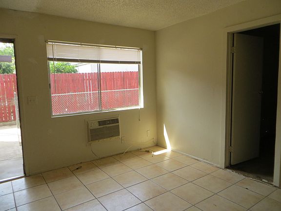 5th image of 721 E F St