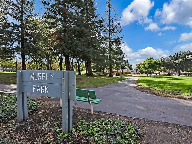 1655 Crater Lake Ave — Photo 31