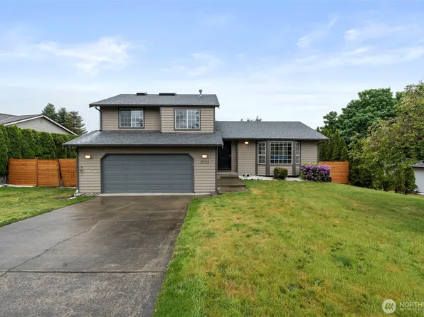 3733 Golden Eagle Loop, Olympia, WA 98513