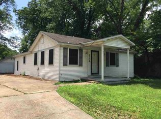 2004 Osborne St, Humboldt, TN 38343