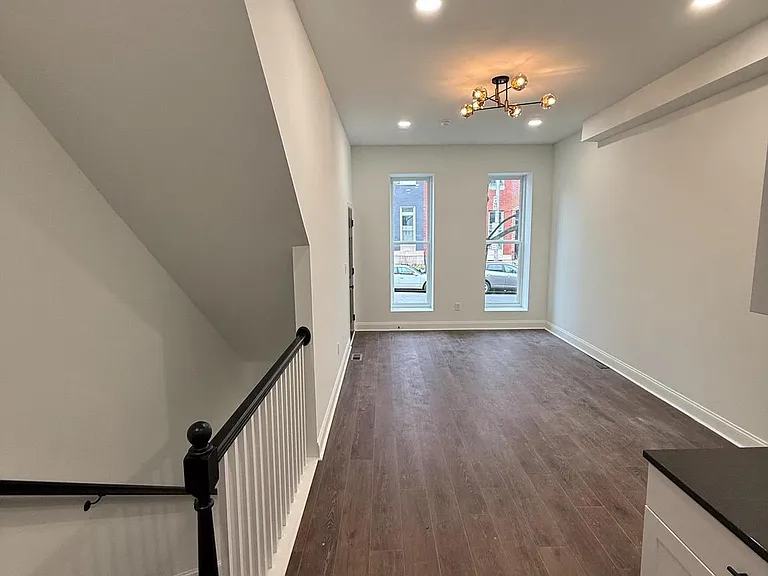 2028 Druid Hill Ave #1 — Photo 6