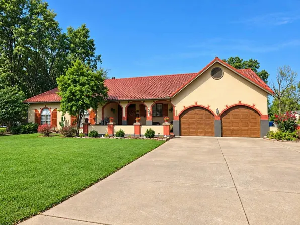 1835 Washington Dr, Miami, OK 74354