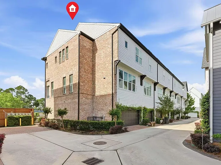 8612 Emnora Ln — Photo 45