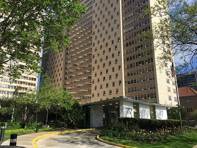 1st image of 3950 N Lake Shore Dr APT 1104