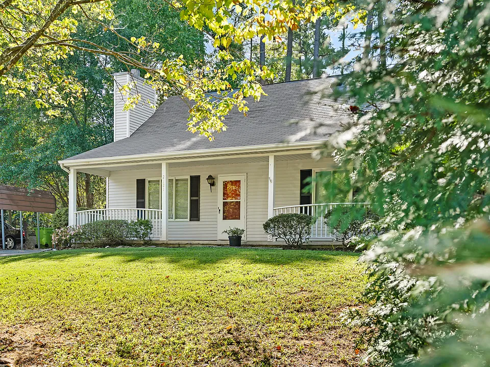 2121 Mariner Cir