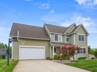 1449 Solak Ct, Saint Joseph, MI