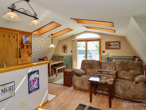 Living Room/Dining Room