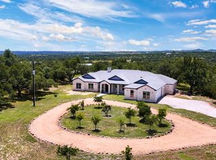 967 Crystal Mountain Drive, Round Mountain, TX 78663