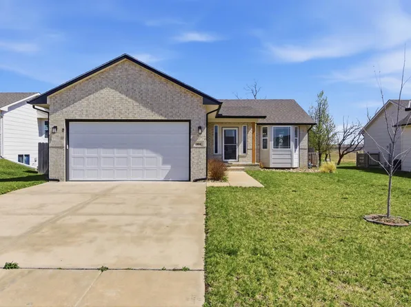 804 S Hedgewood St, Andover, KS 67002