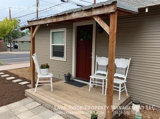 1123 SW Glacier Ave, Redmond, OR 97756