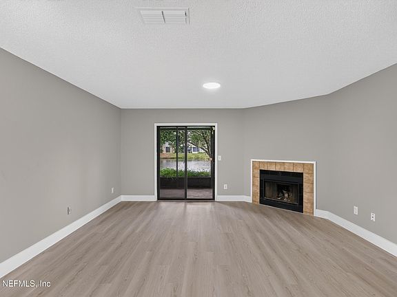 5th image of 3801 CROWN POINT Road #2152