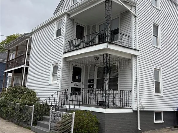 124 Butler Ave, Central Falls, RI 02863