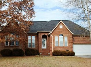 134 Woodford Way SE, Calhoun, GA 30701