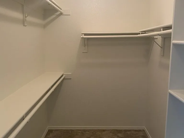 525 W Candlewood Ln — Photo 12