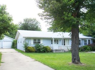 1631 N Patterson Ave, Springfield, MO 65803