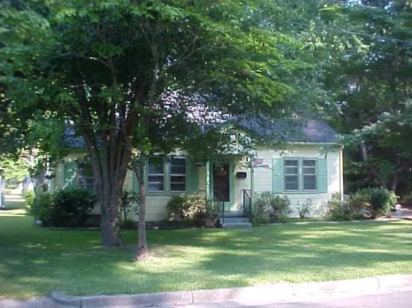 409 Pembroke Ave N, Ahoskie, NC 27910