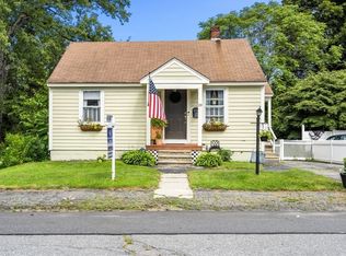 19 Wetherbee Ave, Lowell, MA 01852