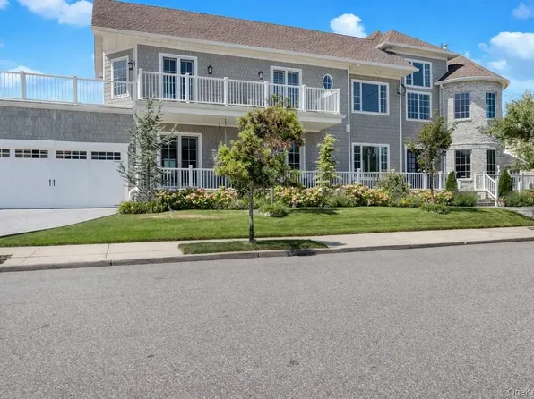 171 Beach 148th Street image 1 of 16