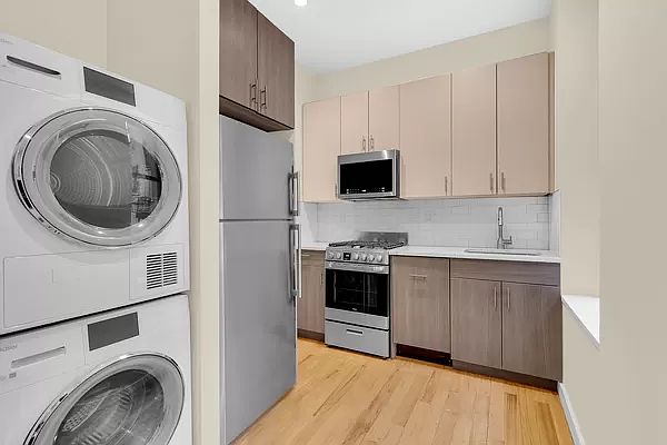 1st image of 474 W 158th St APT 3