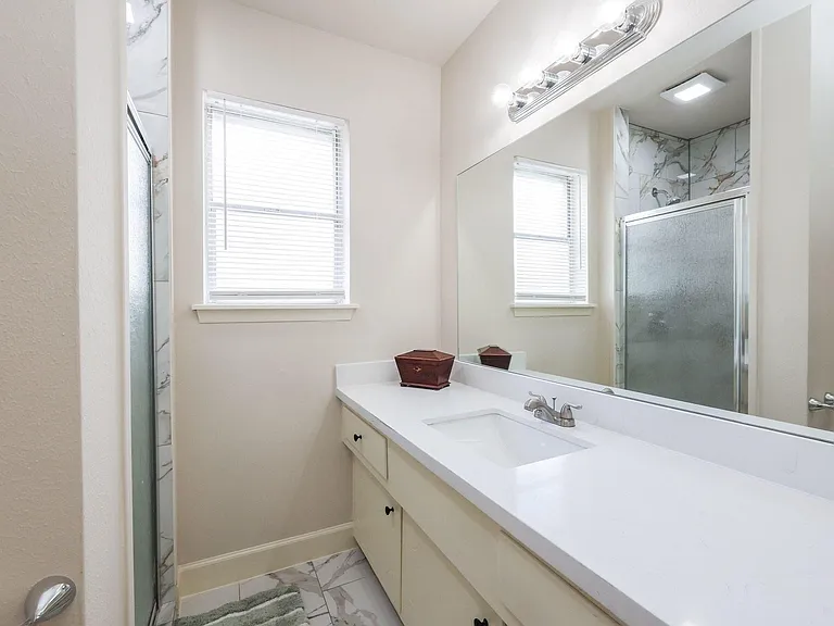 10003 Warwana Rd — Photo 16