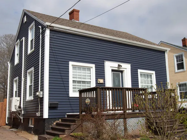62 Rusell, Summerside, PE C1N 2T6