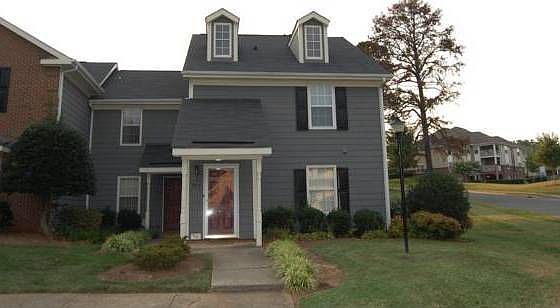 1st image of 2814 Iron Gate Ln