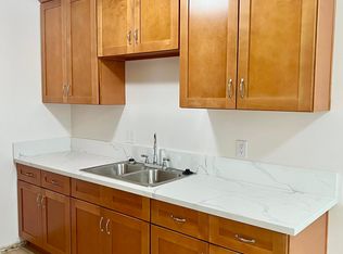 523 E Hazel St APT 9, Inglewood, CA 90302