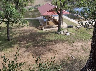 1951 Glencove Dr, Kingsland, TX 78639