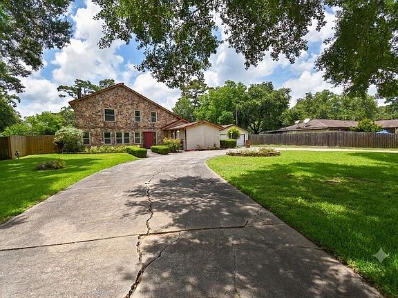 2nd image of 5504 Sycamore Dr