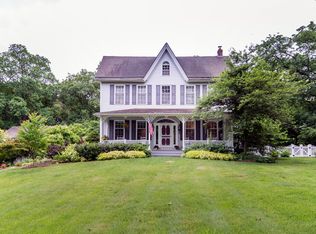 520 Gradyville Rd, Newtown Square, PA 19073