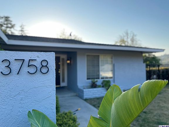 3rd image of 3758 San Augustine Dr