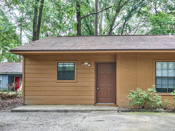 3rd image of 4789 Leah Ct